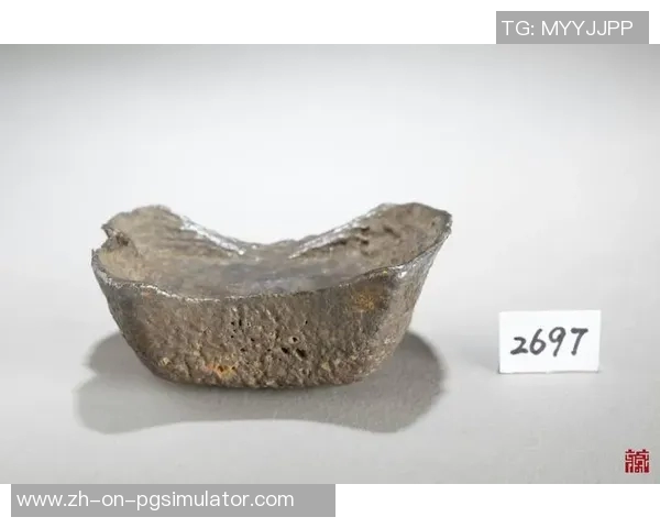 中国足球球星经商之路盘点从绿茵场到商海的成功转型与挑战 中国足球球星经商之路盘点从绿茵场到商海的成功转型与挑战